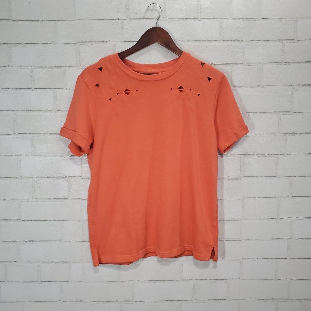 Falls‎ Creek cute heavier cut out front tee